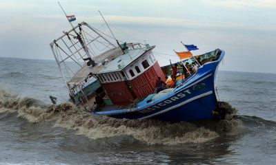 if-you%E2%80%99re-stuck-at-sea-there-is-an-app-for-that-image6