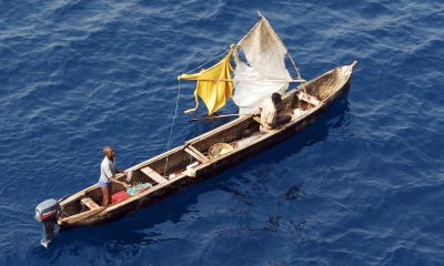 if-you%E2%80%99re-stuck-at-sea-there-is-an-app-for-that-image8